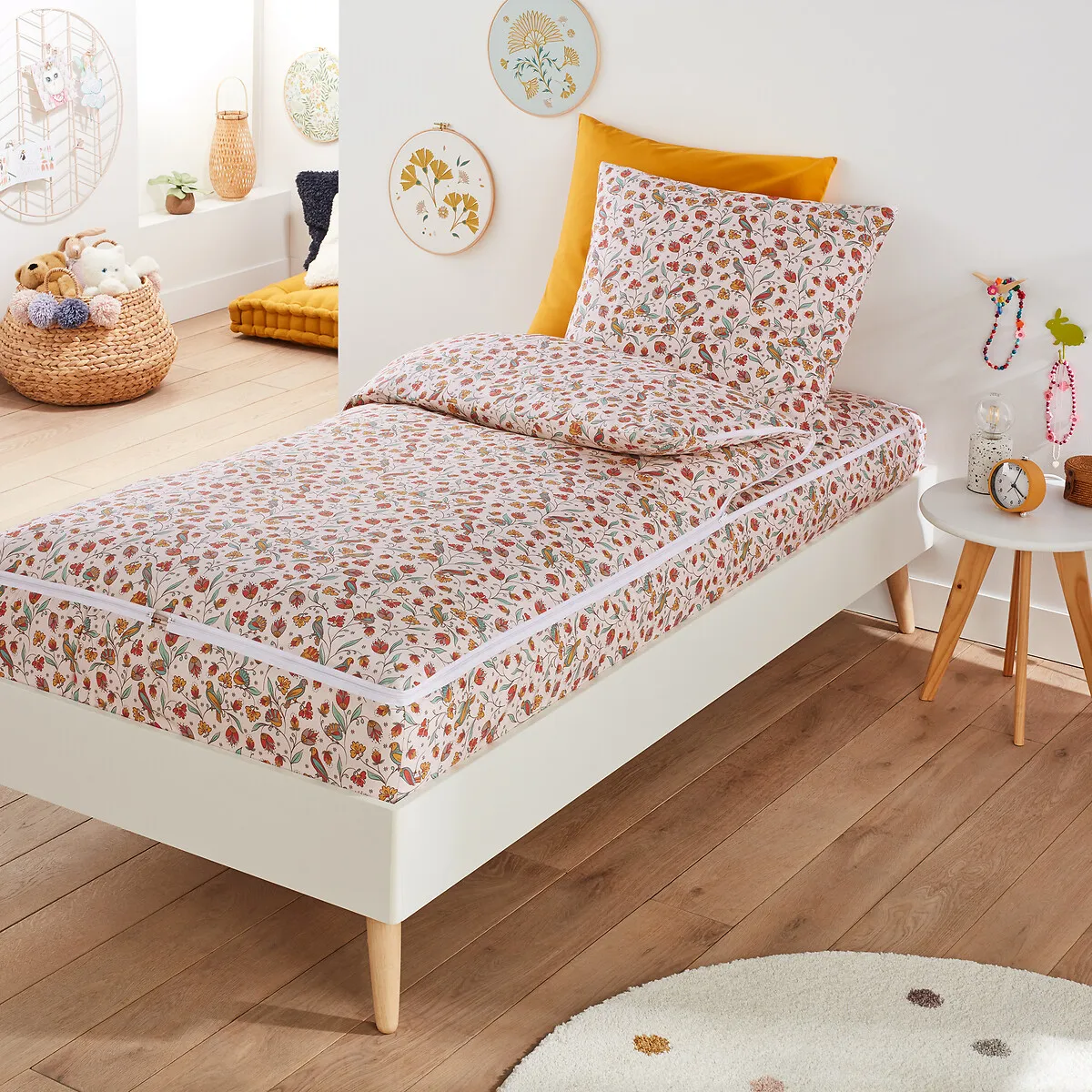 Bertille Bed Set with Duvet - Pink Print, Cotton product