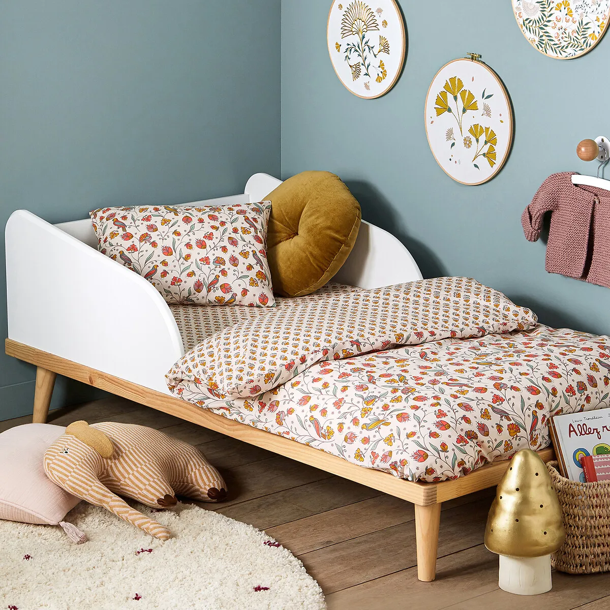 Bertille Floral Cot Fitted Sheet - Pink, Cotton alternate view