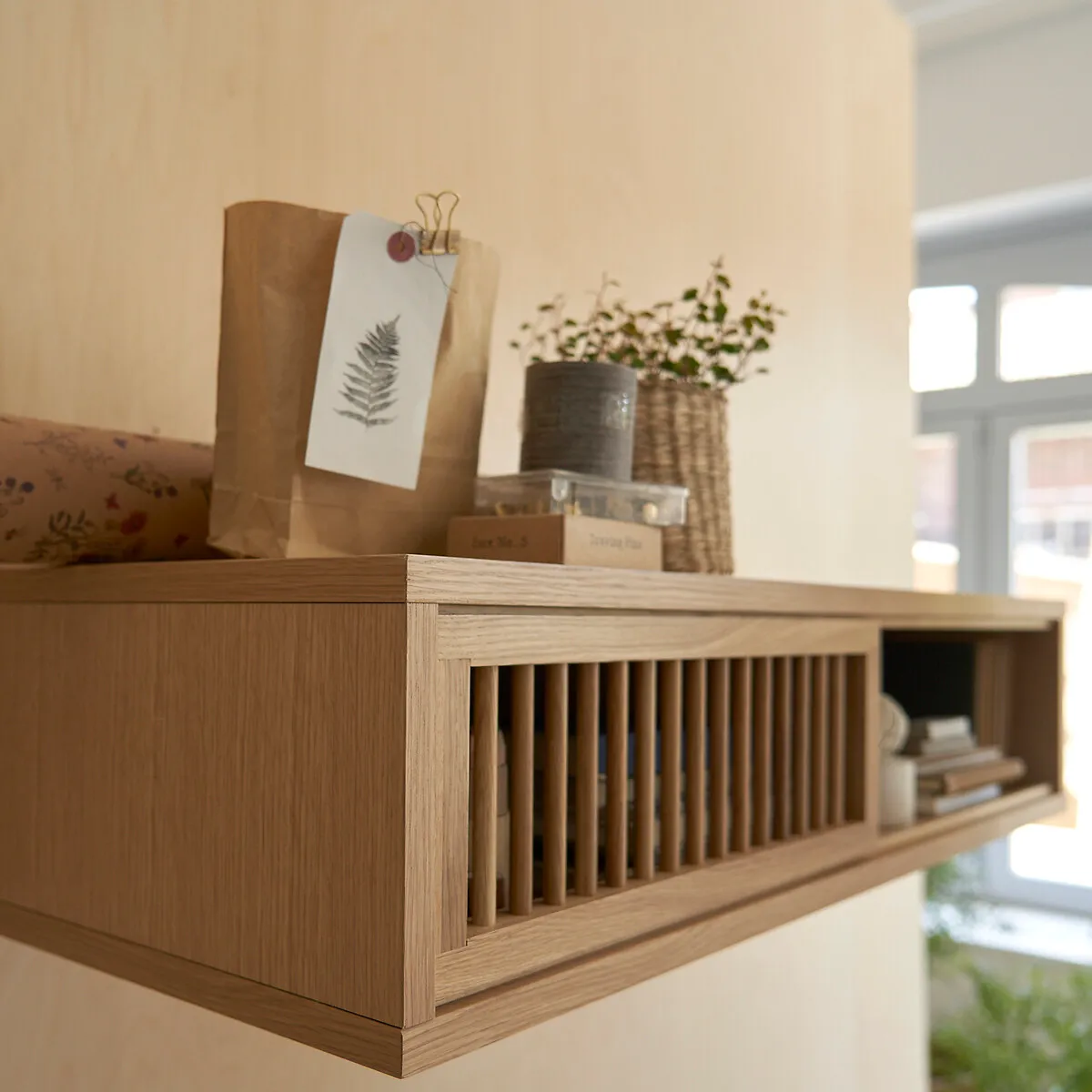 Bilbao Wall Shelf - Oak alternate view