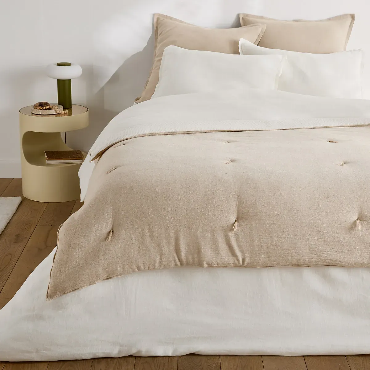 Boisseau Quilted Duvet Plain/Striped - Ecru, Linen/Cotton product