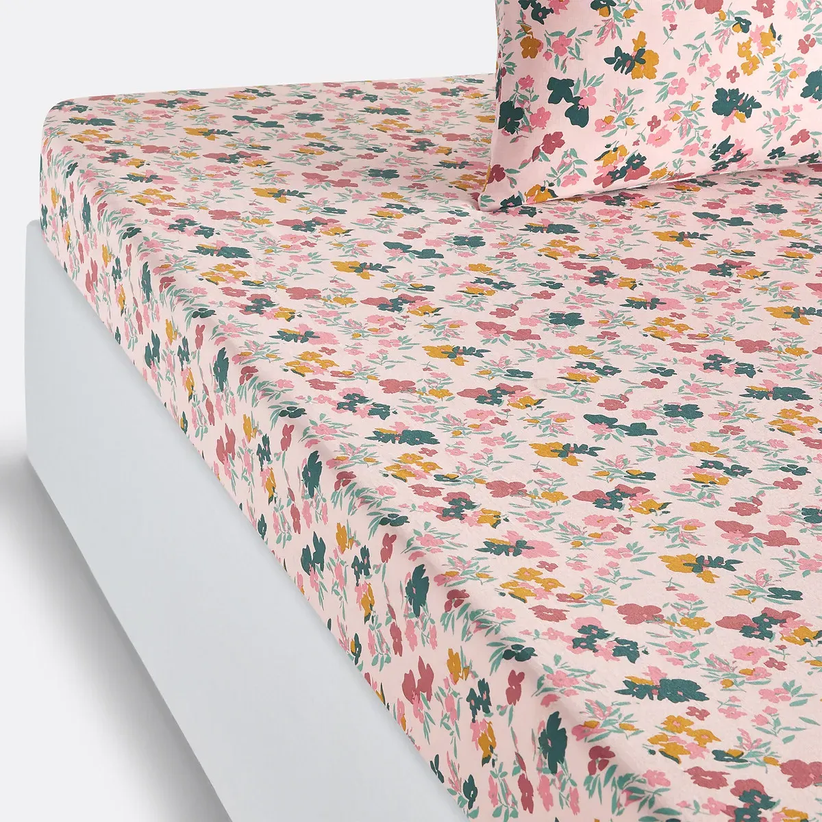 Callas Floral Fitted Sheet - Pink, Washed Cotton product