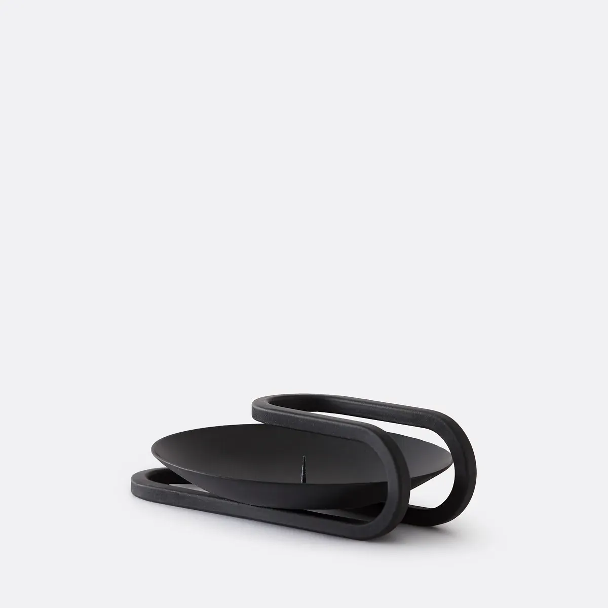Candrale Iron Candleholder - Black product