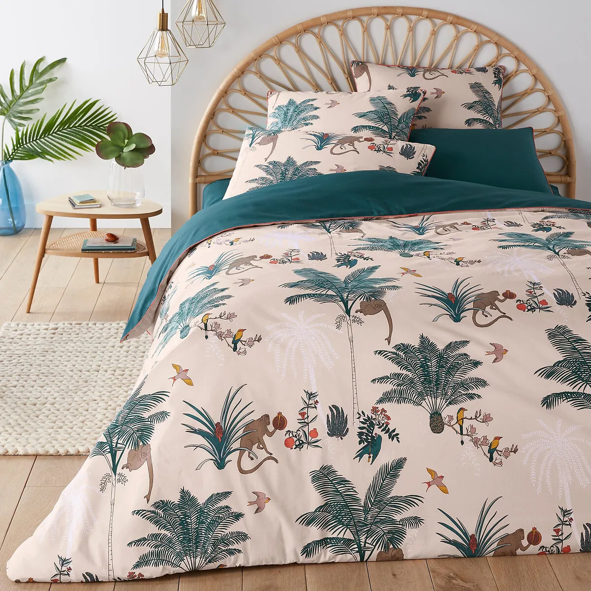 Carmen Super King Duvet Cover - Print, Cotton Percale product
