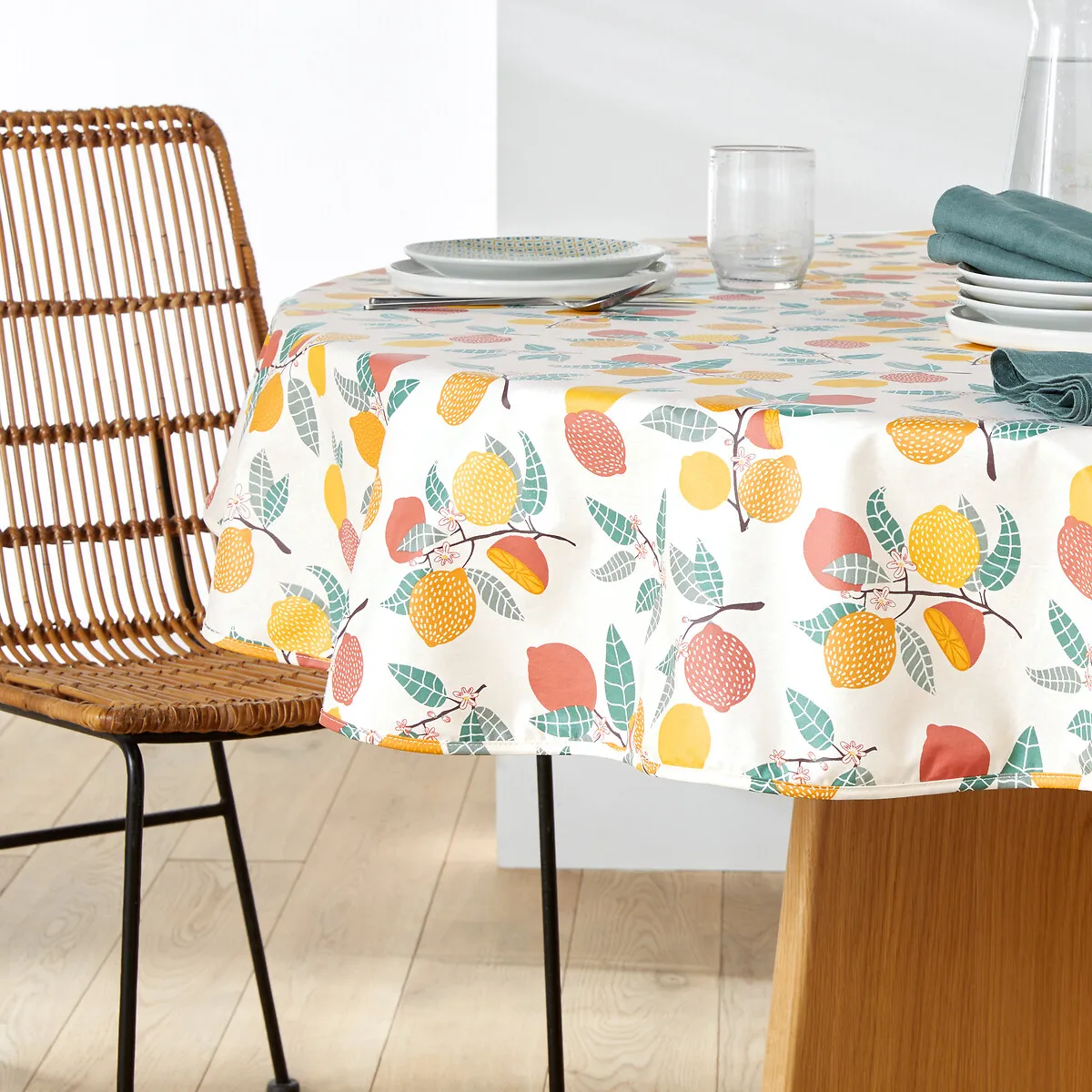 Citron Round Tablecloth - Printed Lemon, Coated Cotton product