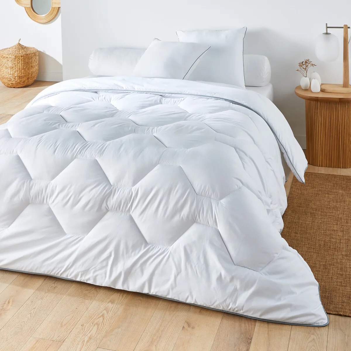 Comfort Hotel Tempered Duvet - White, Microfibre product