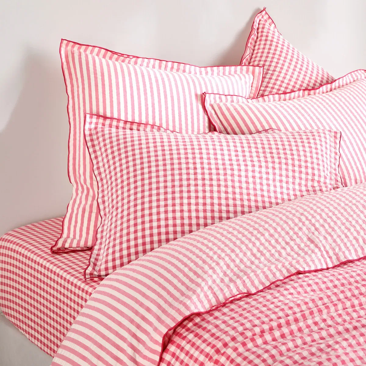 Cottage 30cm Fitted Sheet - Raspberry, Cotton Seersucker alternate view