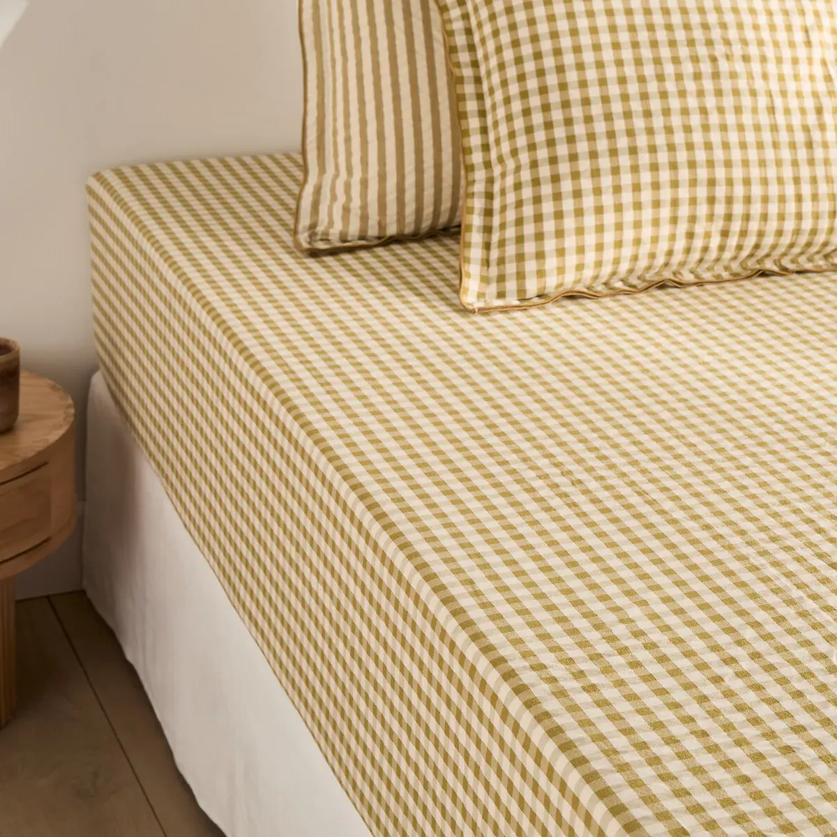 Cottage Seersucker Fitted Sheet 30cm Depth - Absinthe, Cotton alternate view