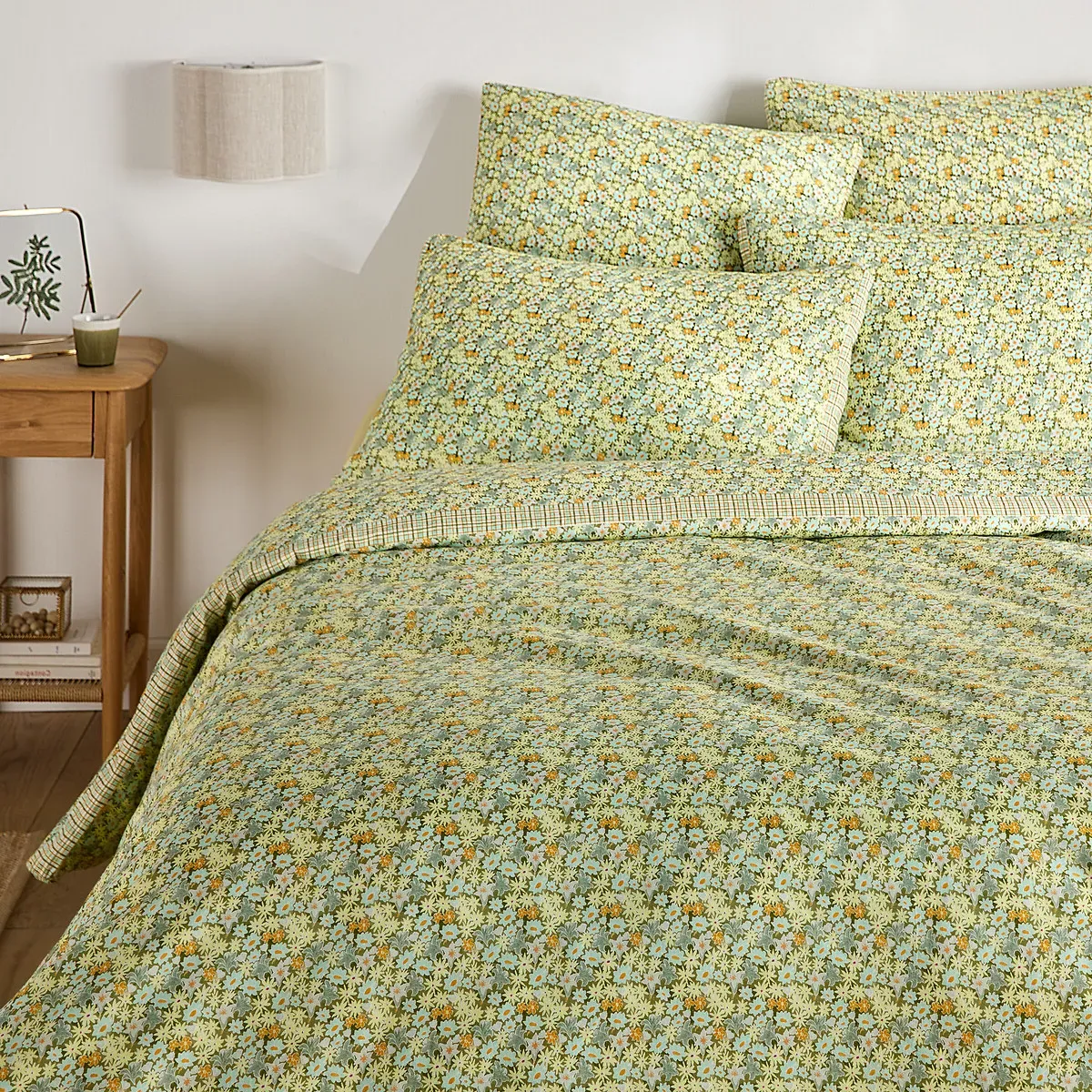 Dalina Floral Print Duvet Cover - Linen, Cotton alternate view