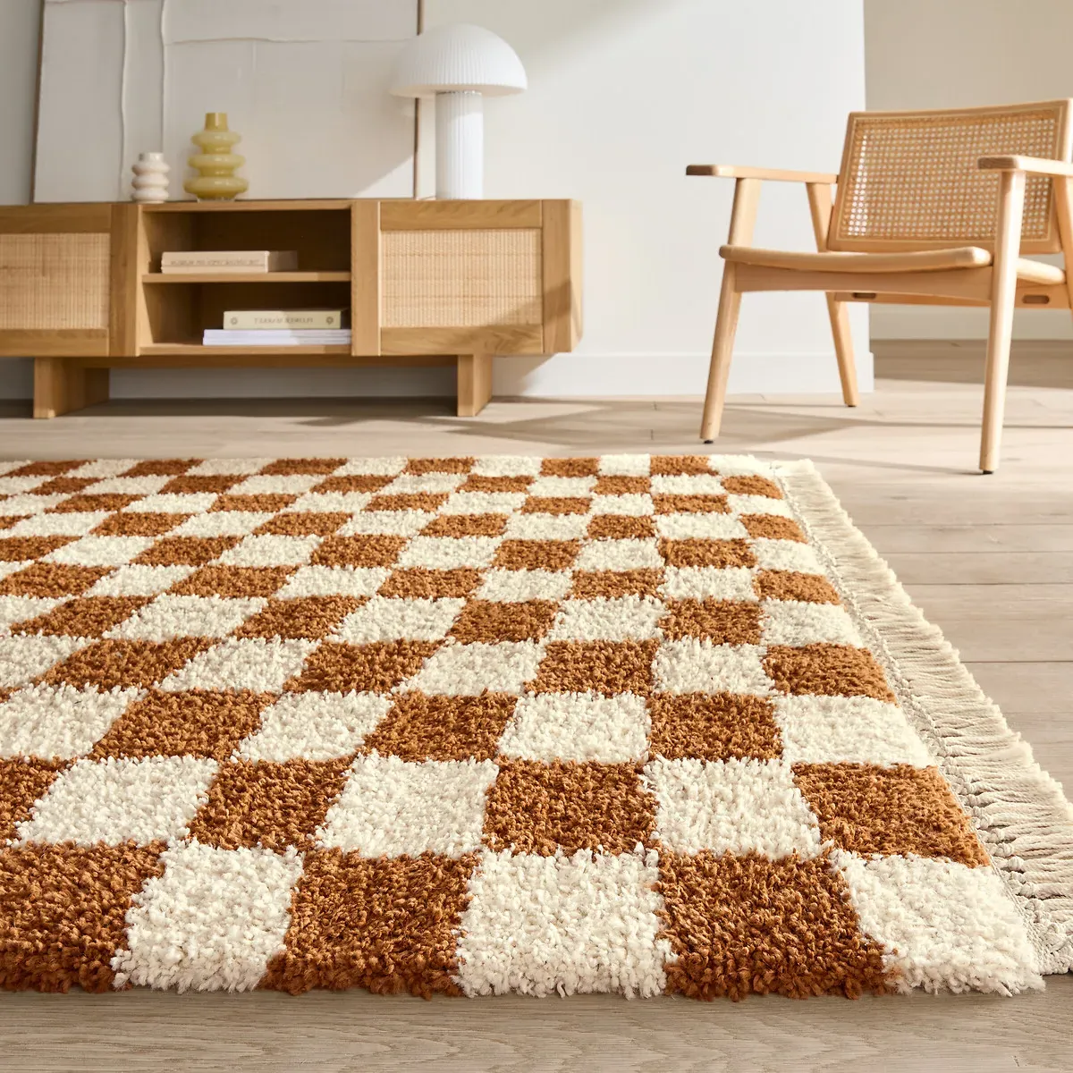 Danito Checkerboard Rug with Fringed Edging - Cognac, Polypropylene product