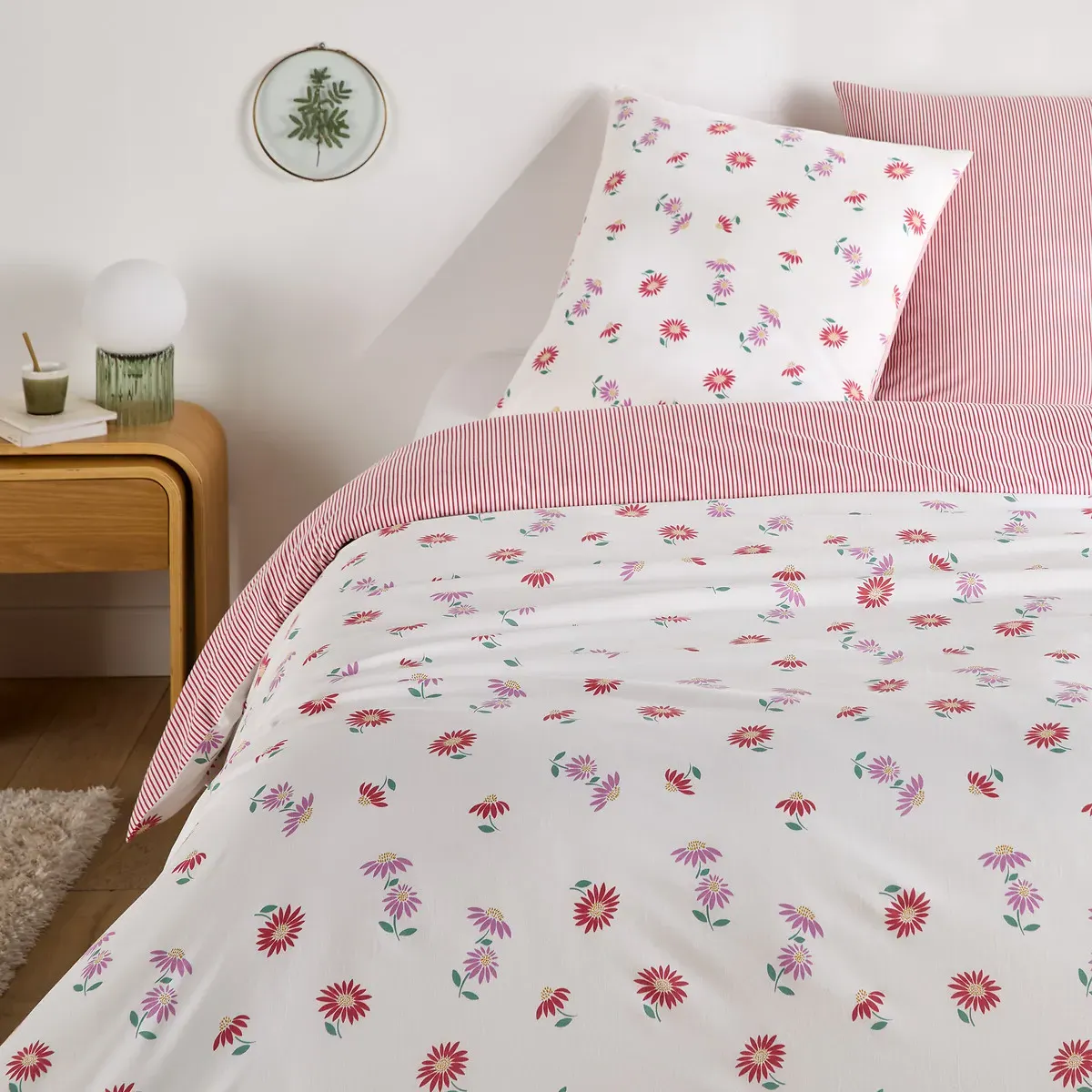 Danya Duvet Cover Set with Square Pillowcase - Floral Print, Cotton product