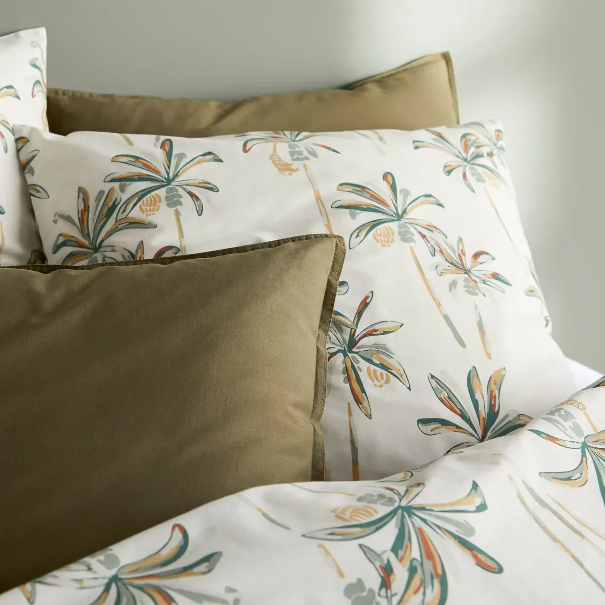 Denham Duvet Cover Set with Pillowcase - Palm Tree Print, Cotton alternate view