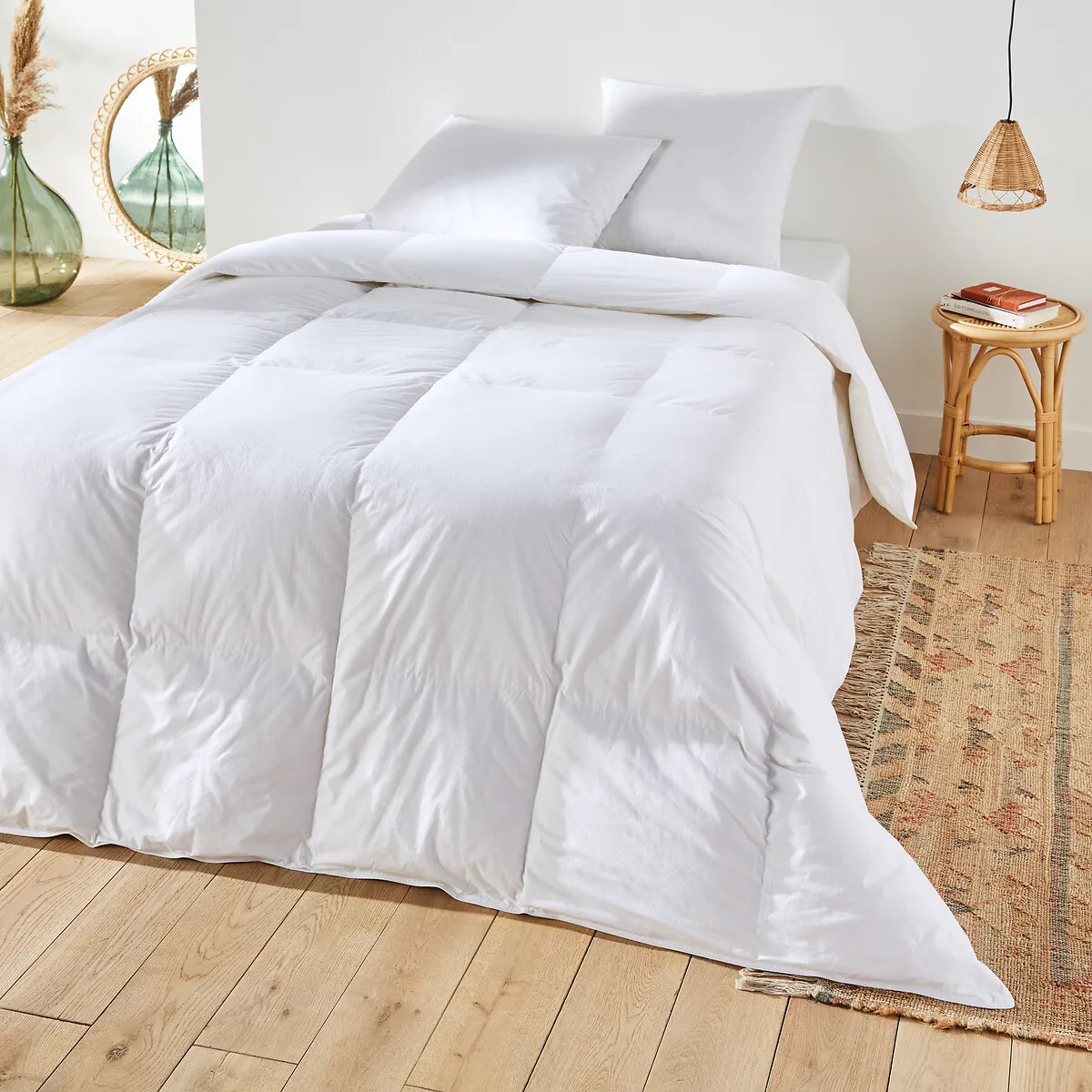 Double Goose Down Duvet Anti-Mite 180g/m² - White product