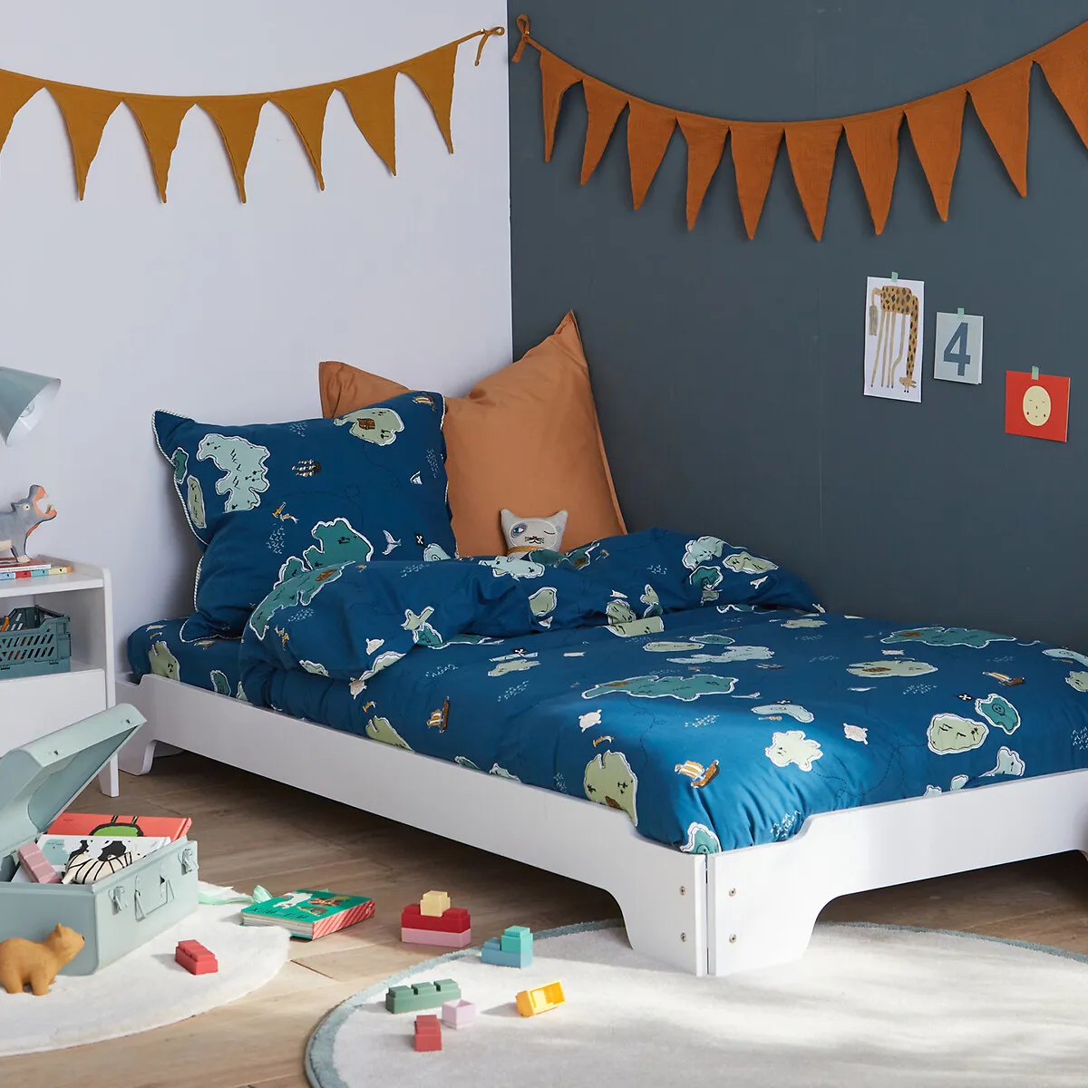 Egzigu Stackable Bed with Bed Base - Grey, MDF alternate view