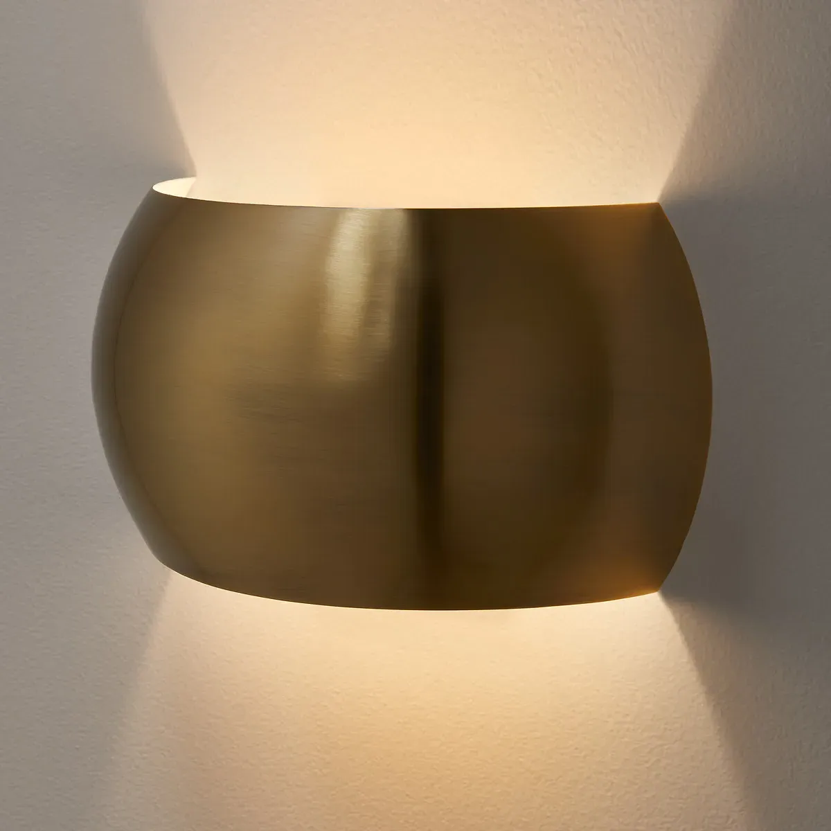 Elori Wall Light - Brass, Iron alternate view