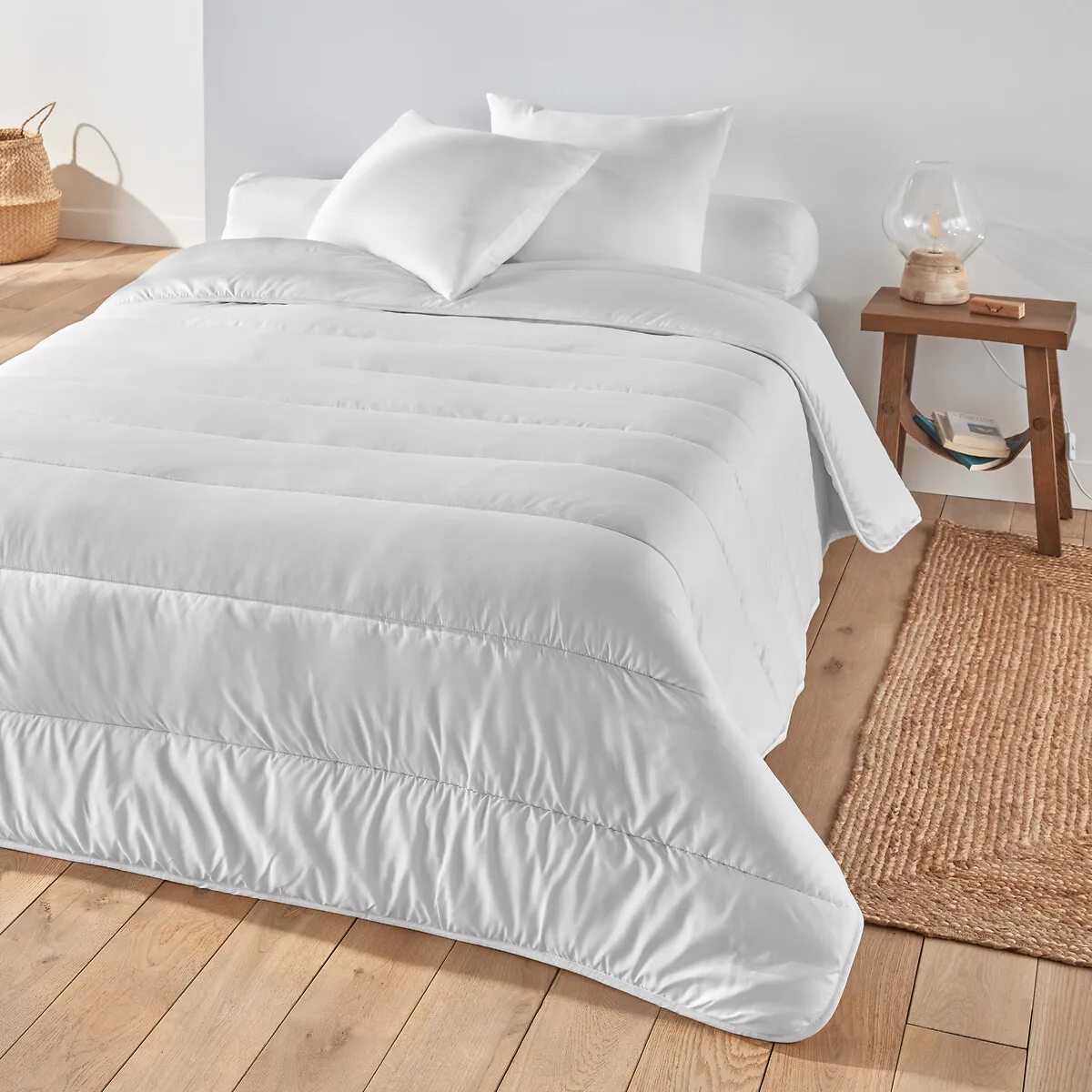 Essentielle Simply Soft 5.5 Tog Duvet - White, Polyester product