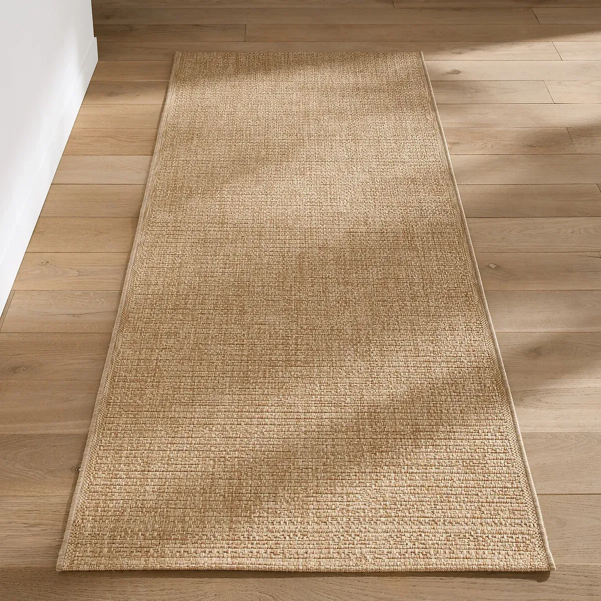 Esseny Indoor/Outdoor Jute-Effect Hallway Rug - Natural, Polypropylene product