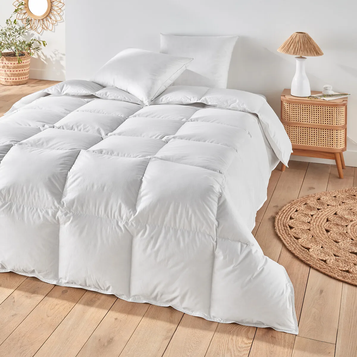Extra Warm Duvet 90% Down - White, Organic Cotton product