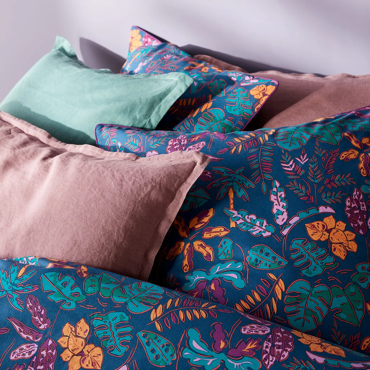 Foliaro Single Duvet Cover - Tropical Print, Cotton alternate view