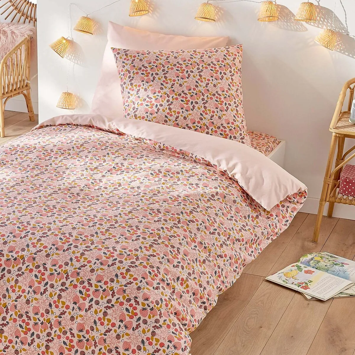Fraise Square Pillowcase - Pink Print, Cotton alternate view