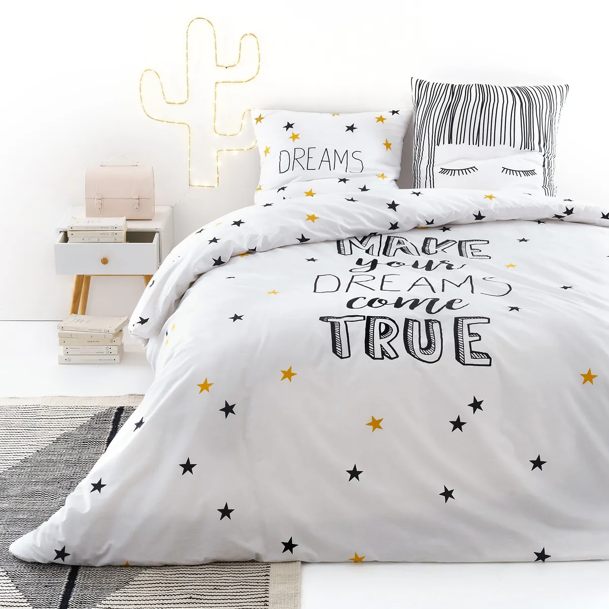 Fringe Star Cotton Duvet Cover - White, Black product