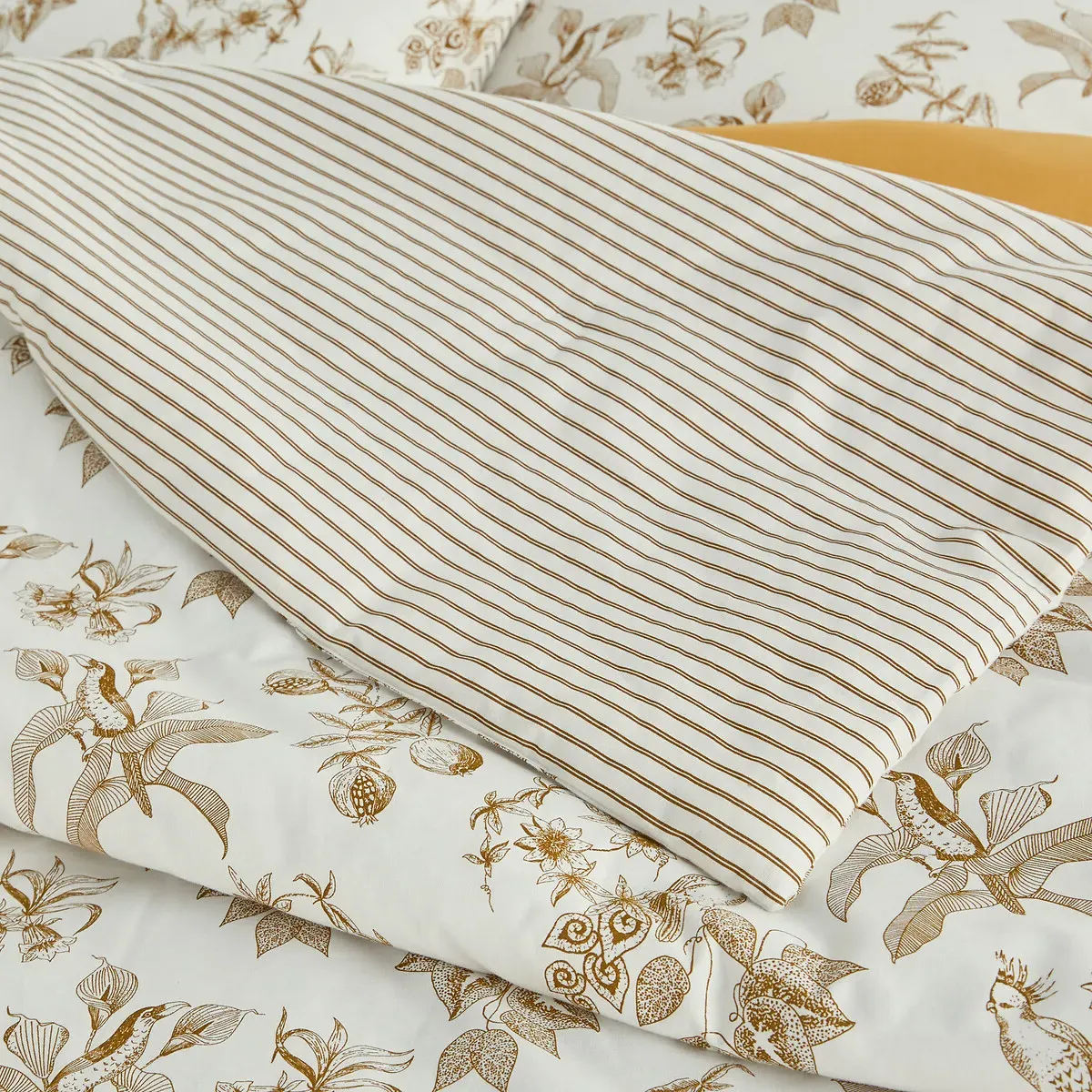 Granadille Cotton Quilted Bedspread - Bronze White alternate view