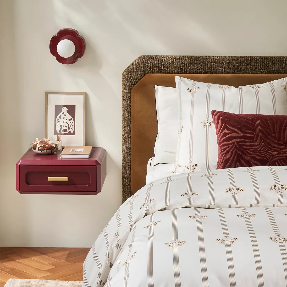 Holi Flower-Shaped Wall or Ceiling Light - Burgundy, Ceramic alternate view