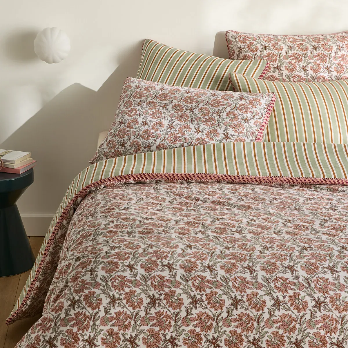 Hyacinthe Duvet Cover - Printed, Washed Cotton product
