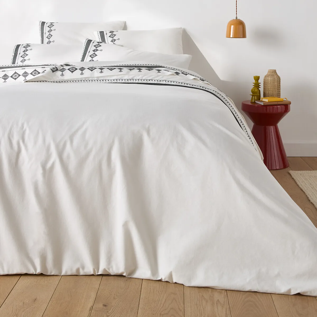 Ifrane Washed Cotton Pillowcase - White, Black product