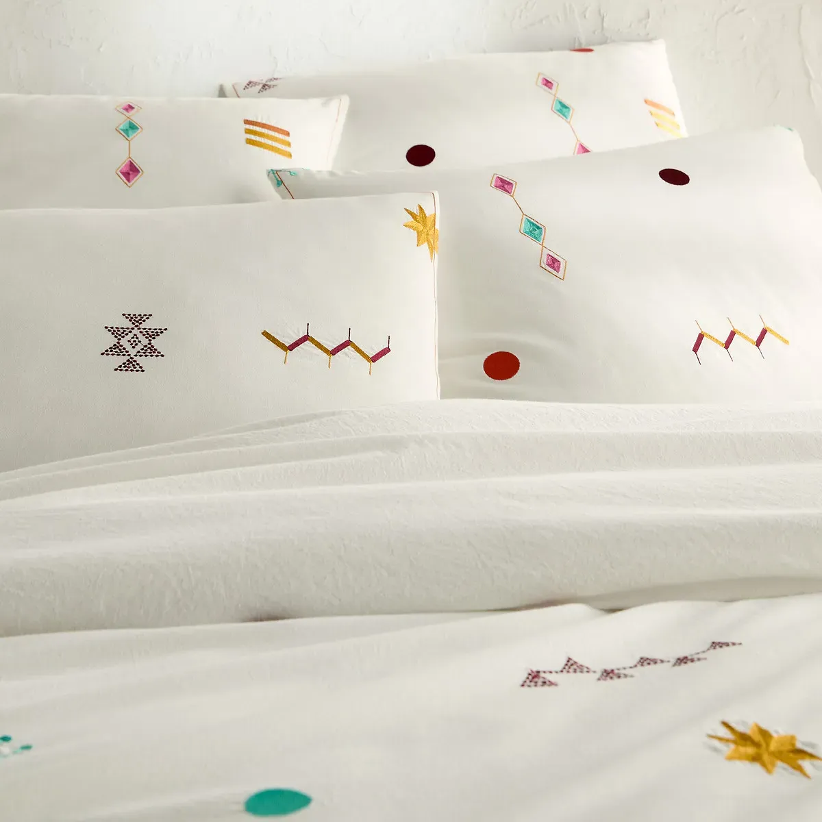 Imani Embroidered Duvet Cover - Off-White, Cotton alternate view