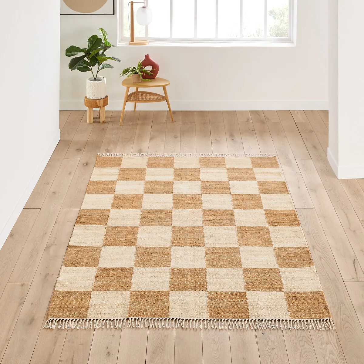 Ionisa Checkerboard Rug Fringed Edging - Natural, Jute product