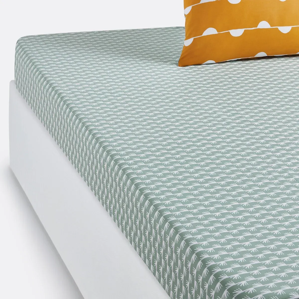Irun Graphic Fitted Sheet - Green Print, Cotton product