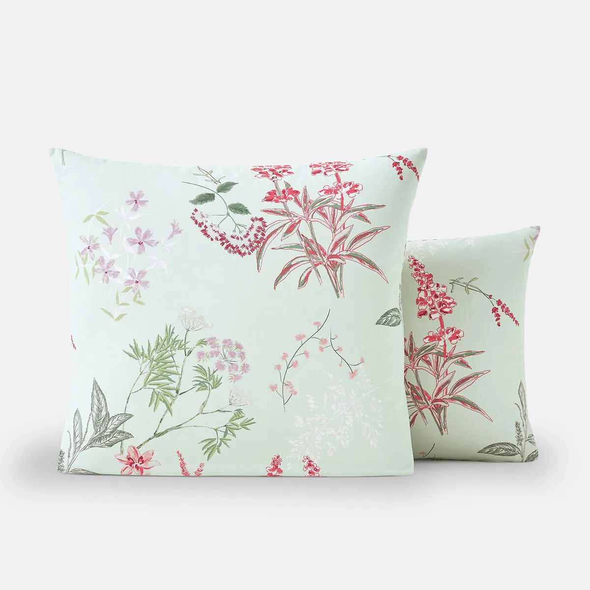 Isoline Floral Pillowcase - Printed, Cotton Percale product