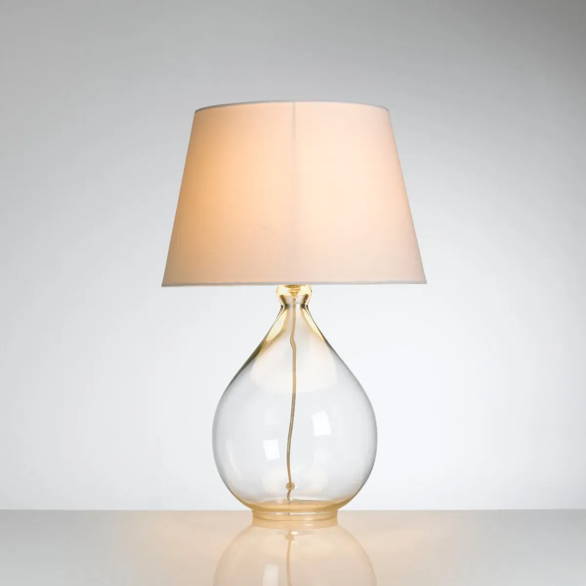 Izza Table Lamp - Transparent, Glass alternate view