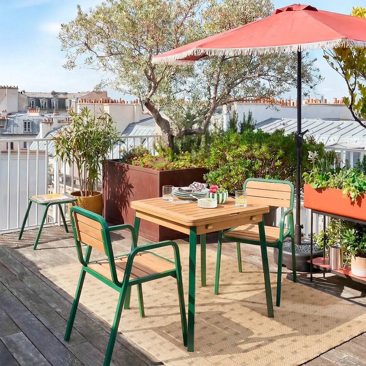 Jaja Set of 2 Outdoor Stools - Green, Steel alternate view