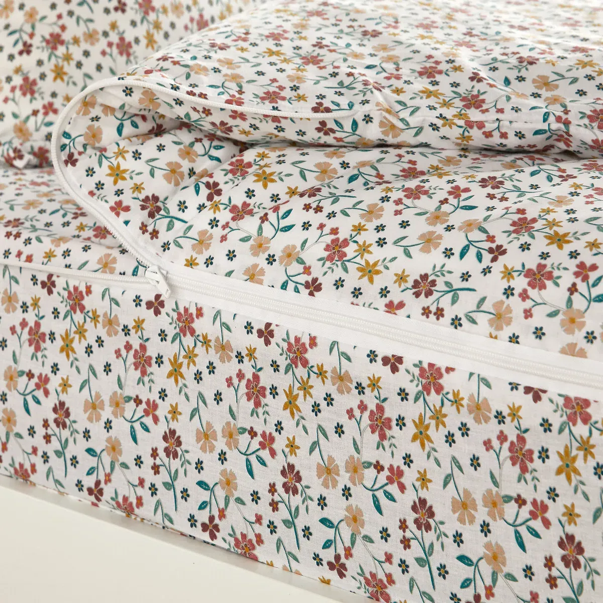 Jane Bed Set with Duvet - Floral Print, Cotton alternate view