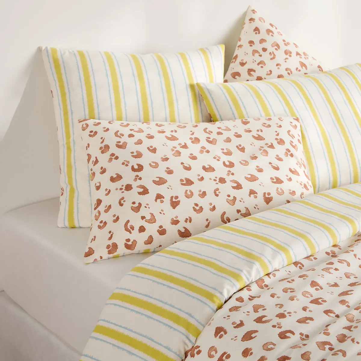 Javad Leopard Print Cotton Pillowcase - Striped alternate view
