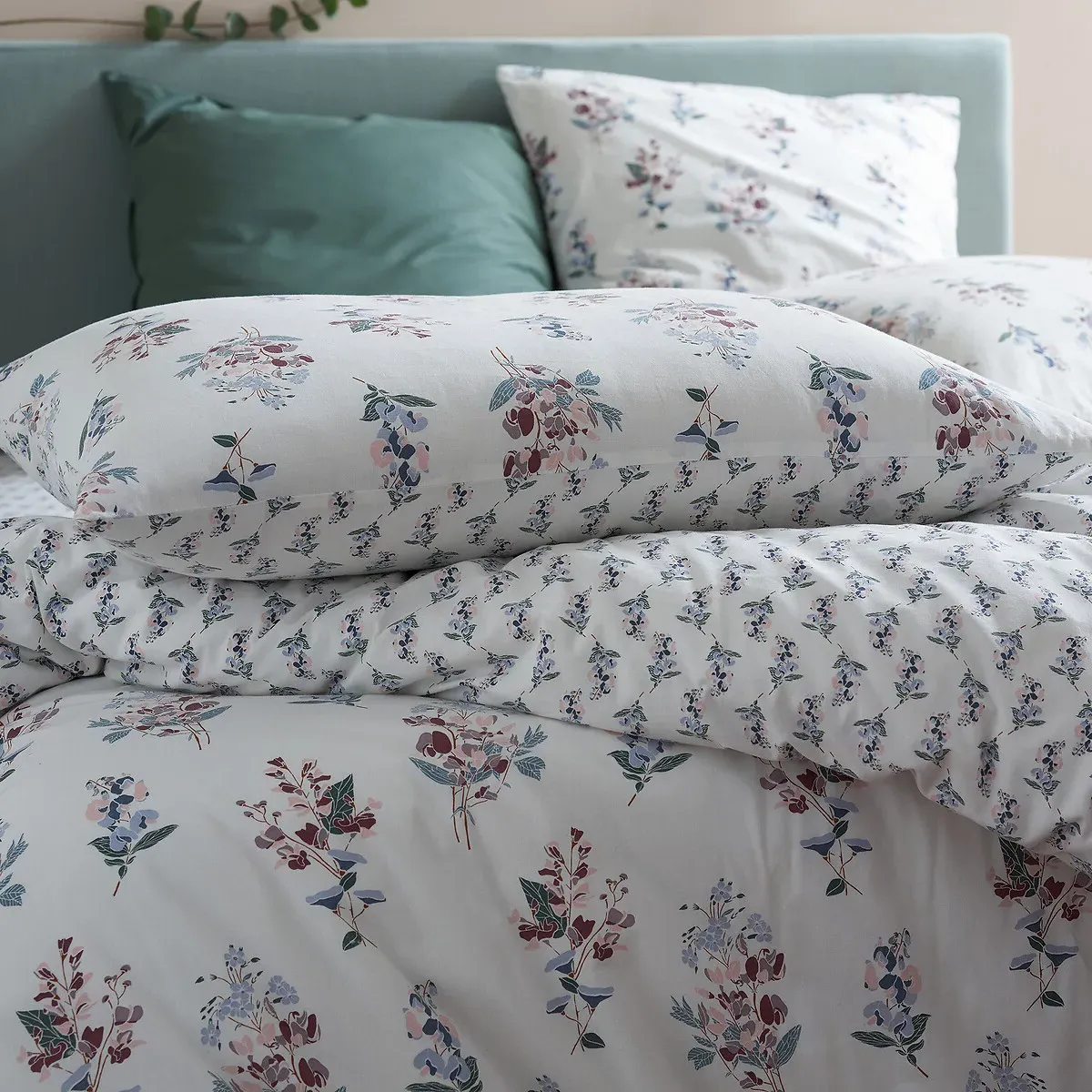 Jeanne Floral Pillowcase - Washed Cotton alternate view