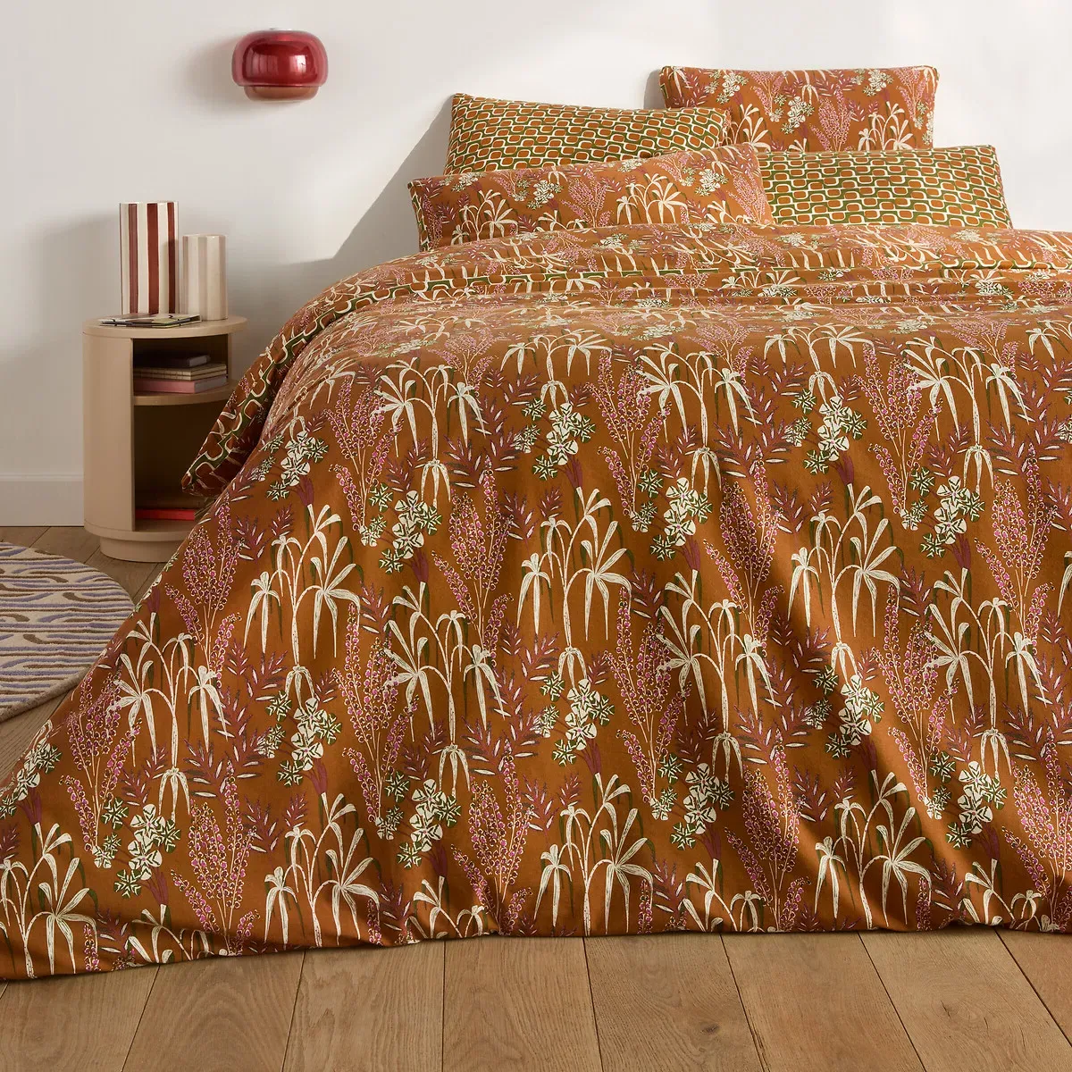 Juliette Duvet Cover - Printed, Washed Cotton alternate view