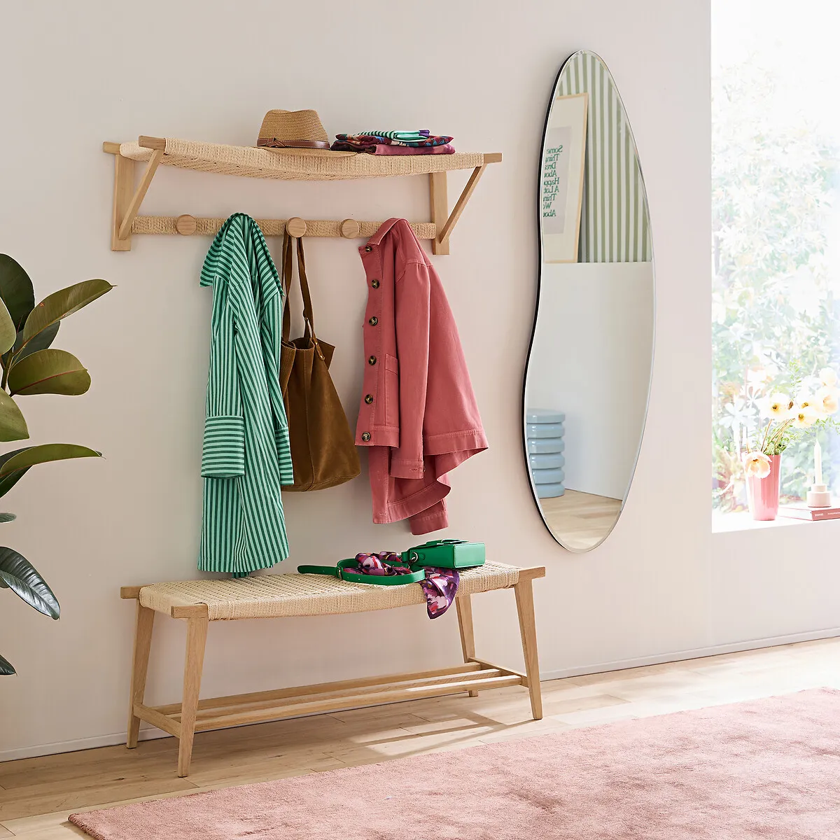 Kioto Wall-Mounted Coat Rack with Shelf - Oak alternate view