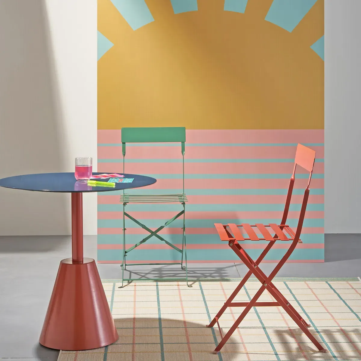 Klapi Round Garden Table - Blue, Steel alternate view