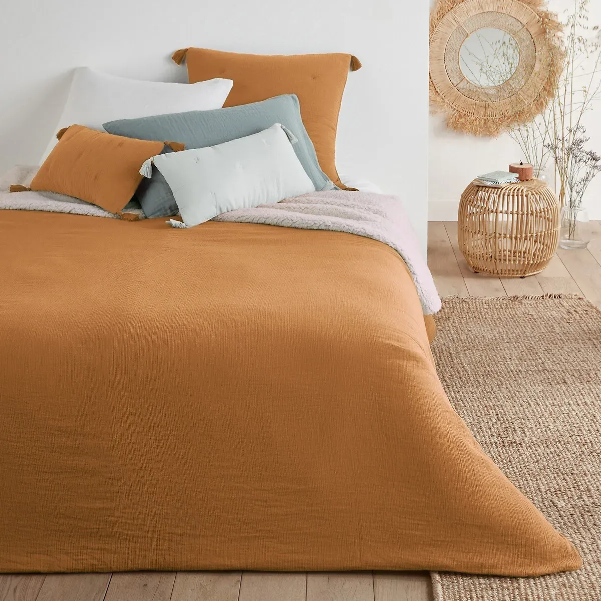 Kumla Bedspread - Hazel, Cotton Muslin & Fleece product