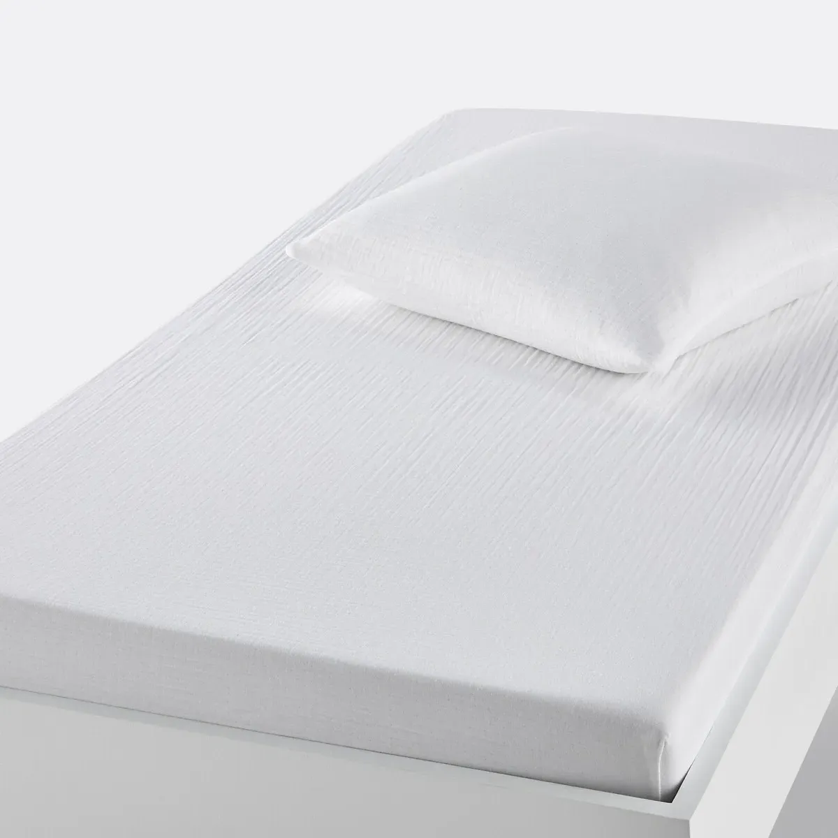 Kumla Plain Cotton Muslin Fitted Sheet - White product