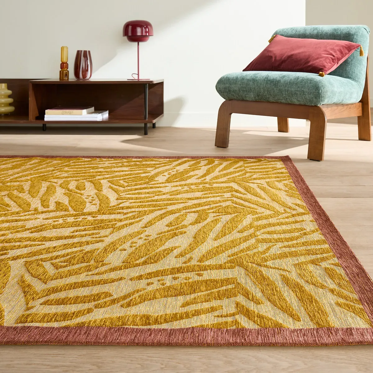 Lean Rectangular Rug - Bronze, Acrylic product