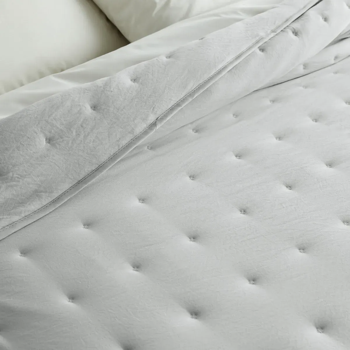 Loja Quilted Bed Cover - Pearl Grey, Microfibre alternate view