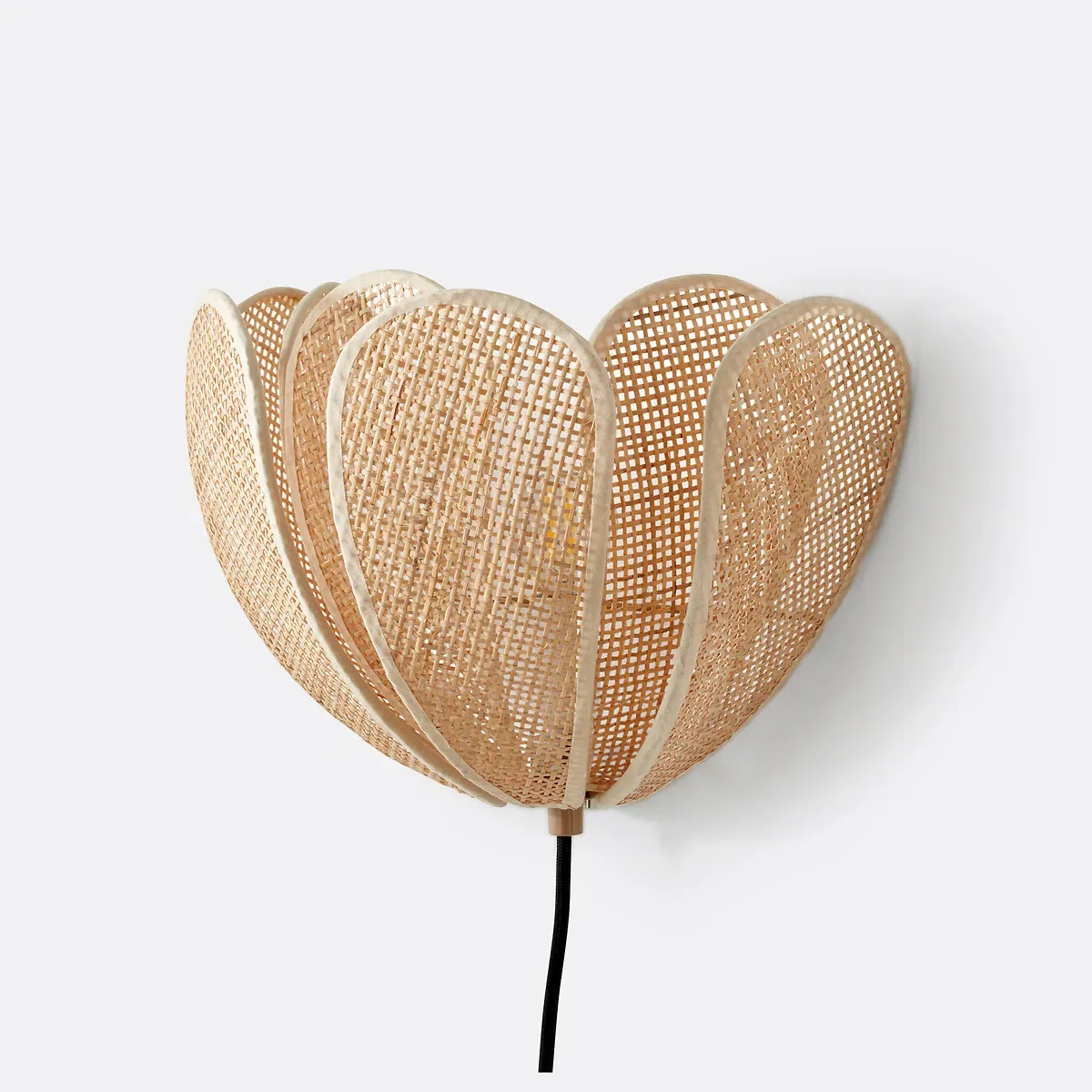Lola Double Petal Rattan Pendant Light - Natural product