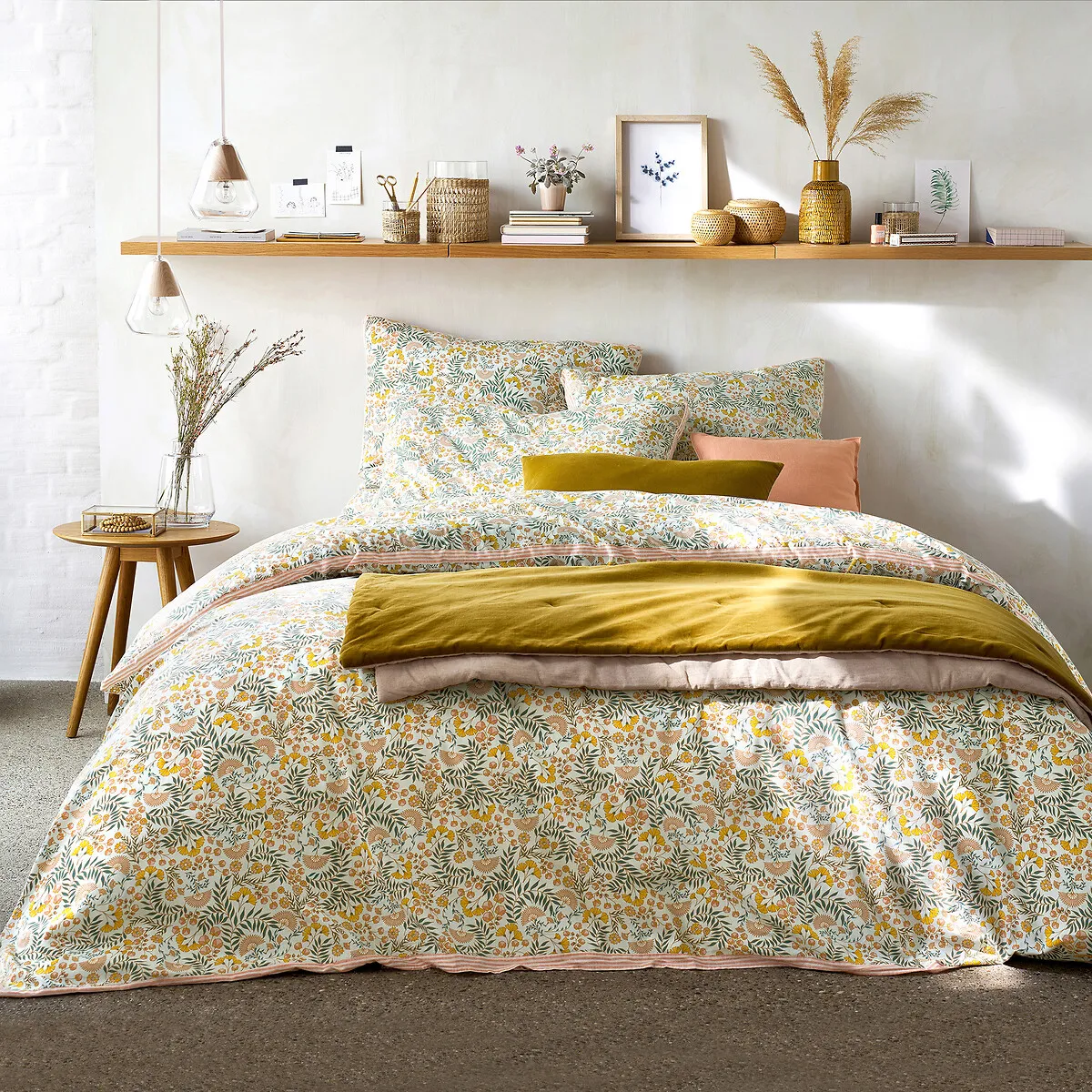 Majari King Size Duvet Cover - Floral Print, Cotton product