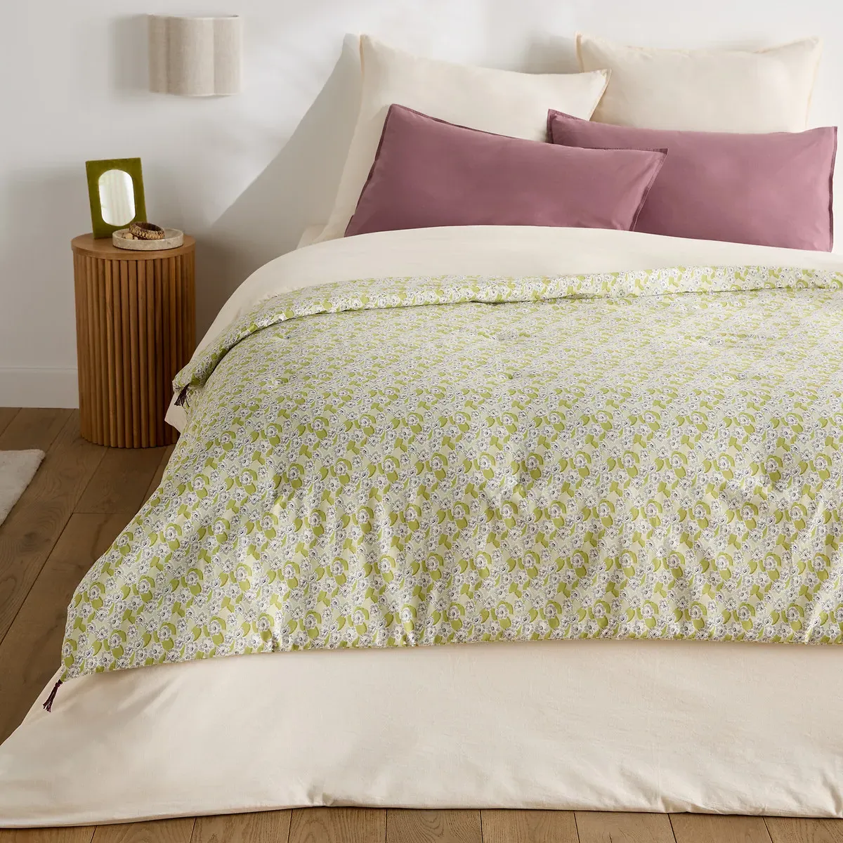 Malko Floral Print Quilted Quilt - Cotton Voile product