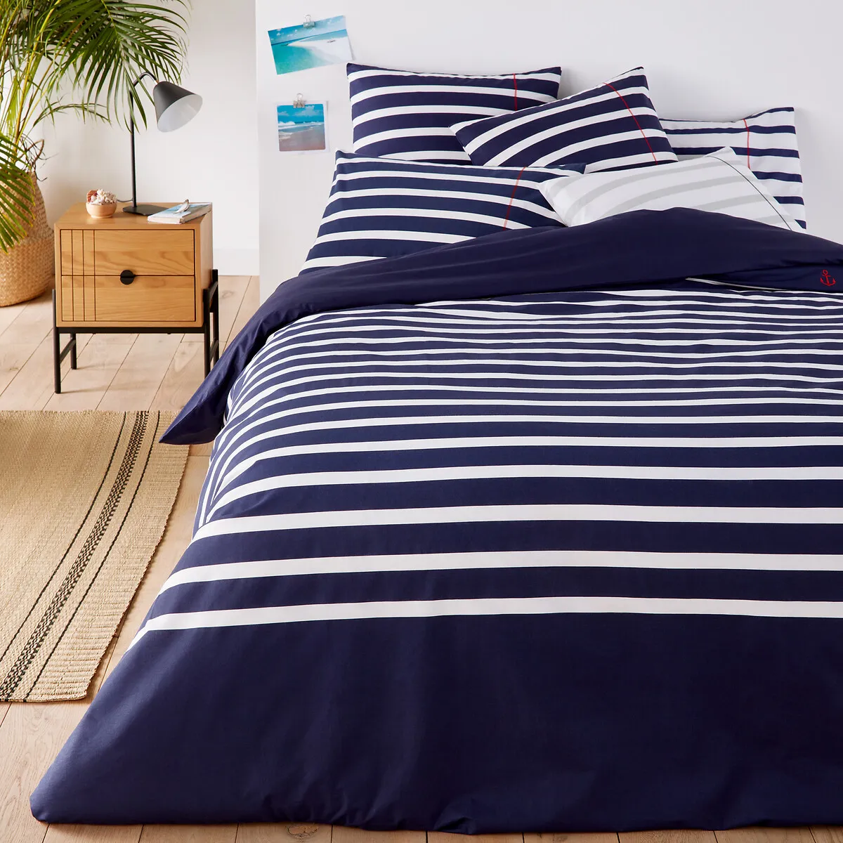 Malo Pillowcase - Navy, Cotton alternate view