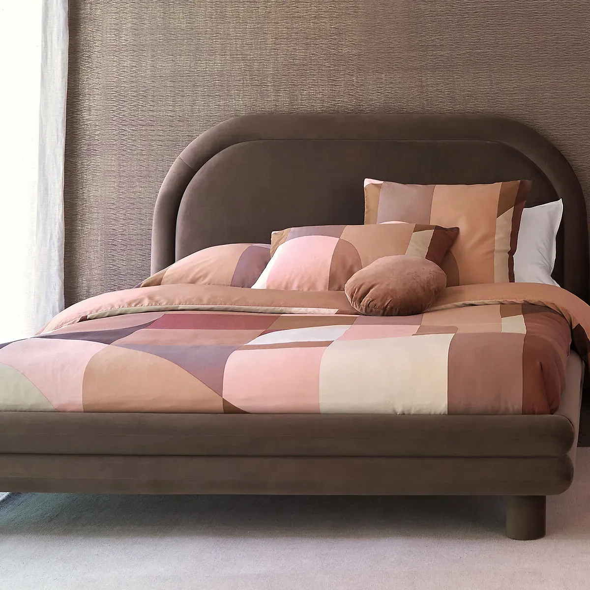 Marjorie Pillowcase - Printed, Washed Cotton Satin alternate view