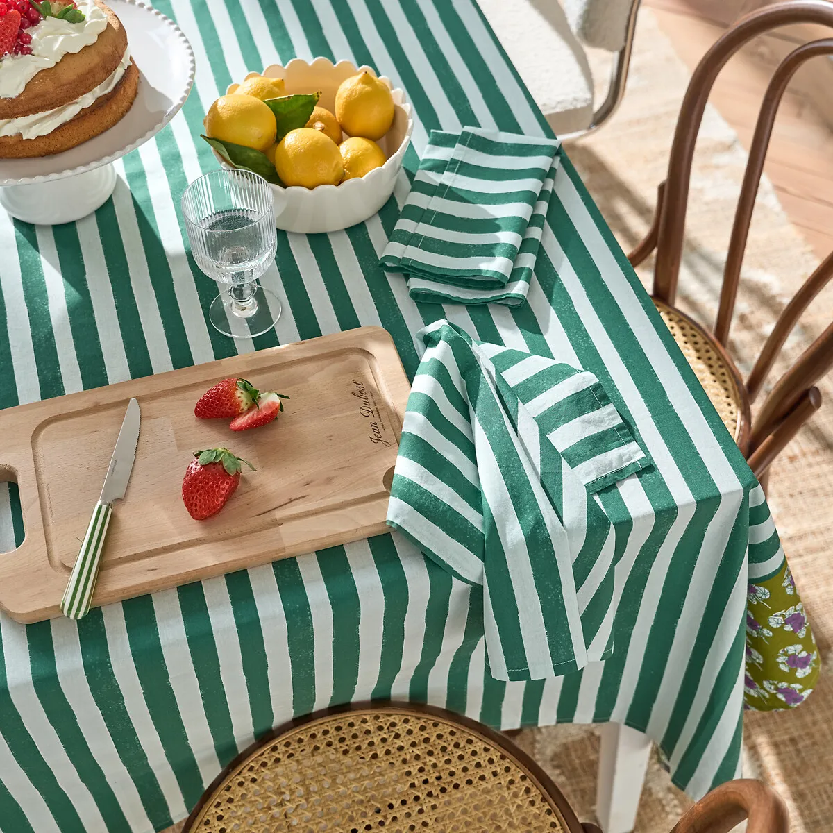 Marles Set of 4 Washed Cotton Napkins - Green alternate view